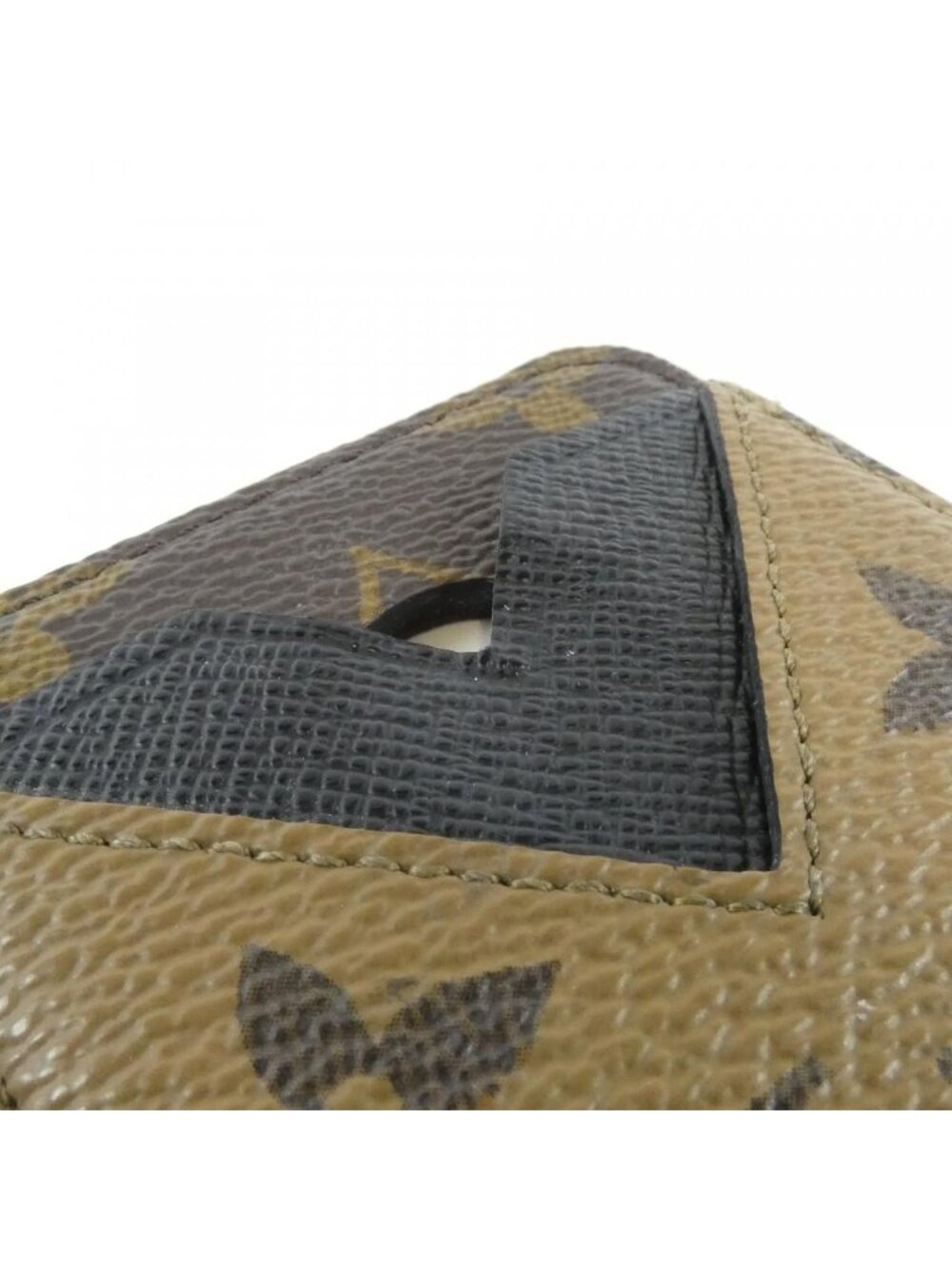 Louis Vuitton Monogram Reverse Card Case Magnet - Picture 4 of 5